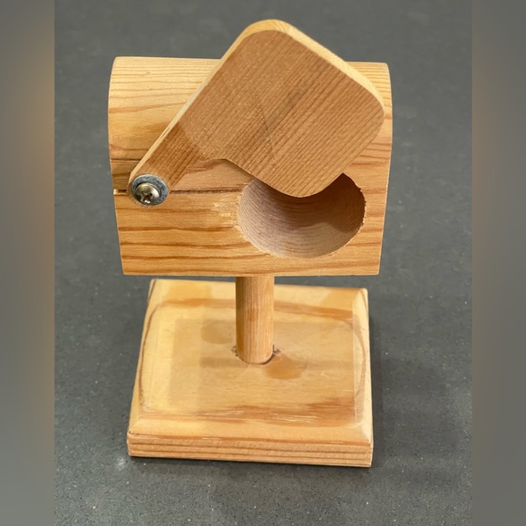 VINTAGE POSTAGE STAMP DISPENSER. Wooden. Mail Box shaped!! - Picture 7 of 9